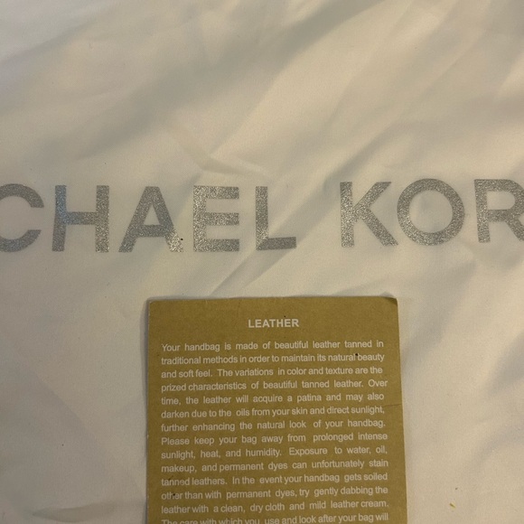 Michael Kors Jet Set Grab Tan and Brown Logo Hobo Tote - Picture 12 of 16